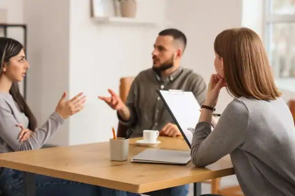 Image of couple access free mediation using family mediation voucher scheme Farnham